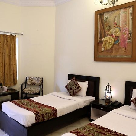 Hotel Karan Villas Kota  Extérieur photo